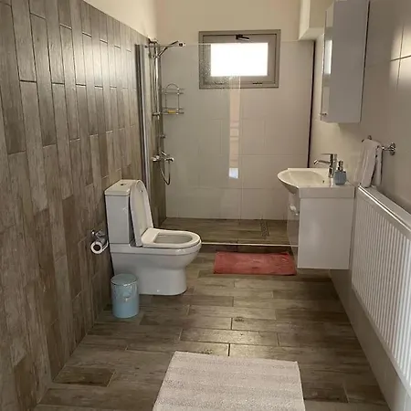 Luxurious 4 Bedroom With Magnificent Views