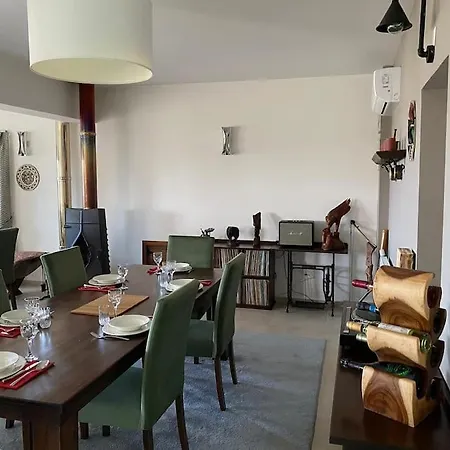 Luxurious 4 Bedroom With Magnificent Views Elea