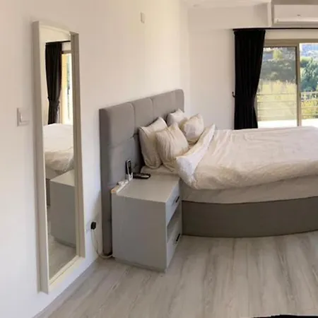 Vila Luxurious 4 Bedroom With Magnificent Views *
