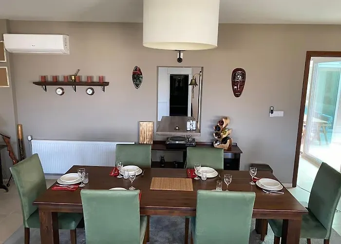 Luxurious 4 Bedroom With Magnificent Views Elea