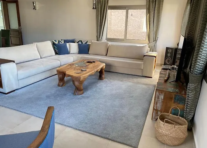 ヴィラ Luxurious 4 Bedroom With Magnificent Views